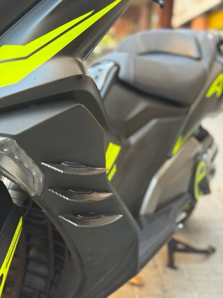 Moto Kymco AK 550 Como nueva, muy mimada y cuidada