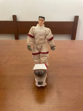 Madelman nave espacial  con astronauta