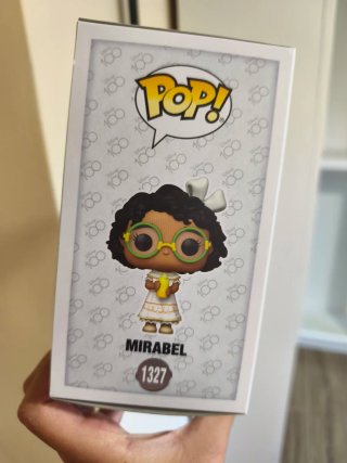 Funko Pop Mirabel Disney 100 1327 Glow Dark