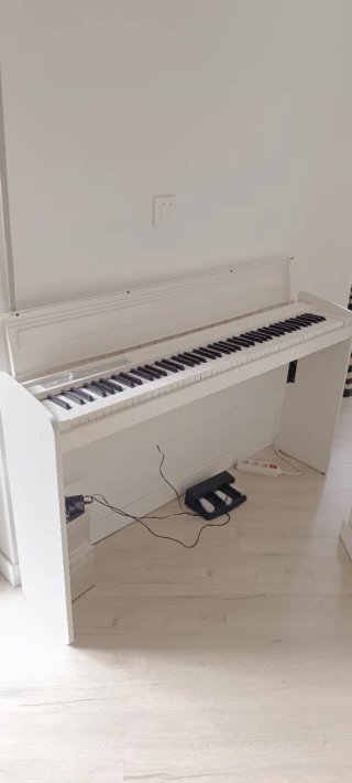 Piano Korg LP-180 Blanco