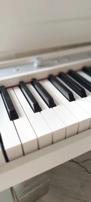 Piano Korg LP-180 Blanco