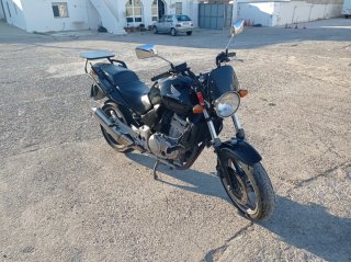 Honda CBF 500 Negra