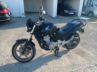 Honda CBF 500 Negra