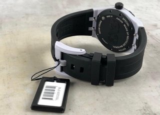 Reloj Maurice Lacroix Aikon Tide a estrenar .