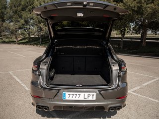 Fotos profesionales para vender tu coche en Madrid