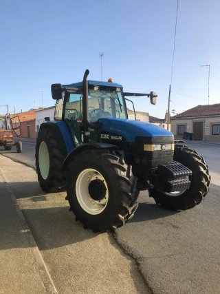Tractor New Holland 8360 - 135cv
