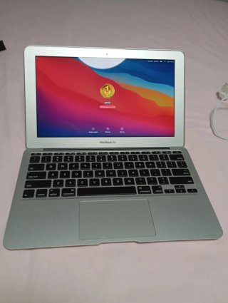 MacBook Air 11 Argento
