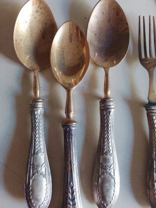 Set posate vintage oro e argento