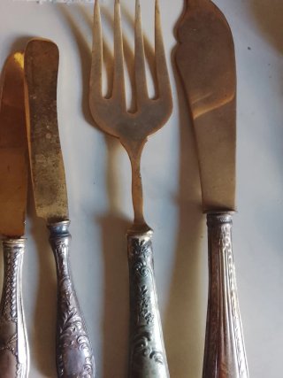Set posate vintage oro e argento