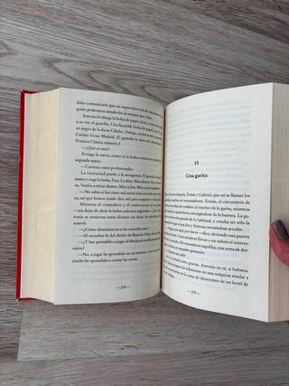 Reina roja libro