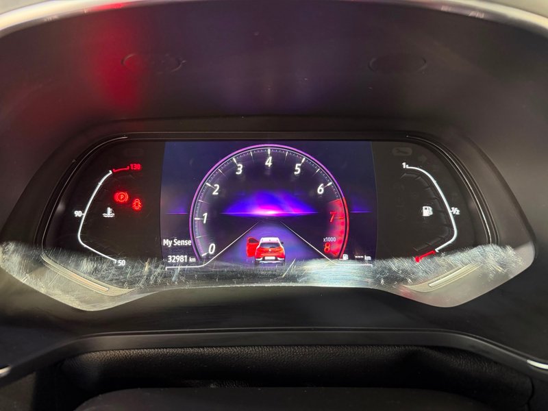 Renault Captur Intens TCe (2021) 2022, foto 10