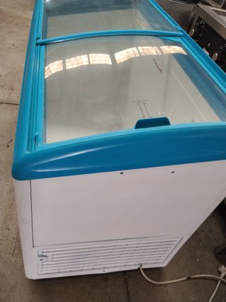 CONGELADOR PUERTAS DE CRISTAL