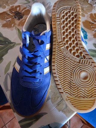 Zapatillas Adidas Azul y Blanco