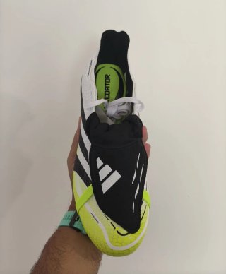 T44 2/3 Adidas Predator League FG/MG