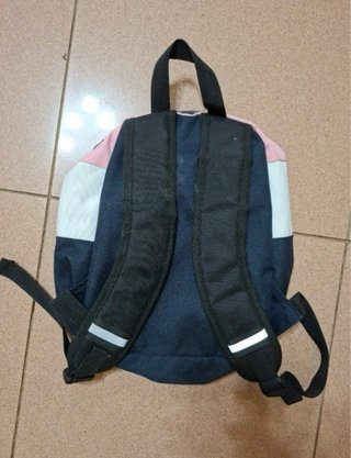 Mochila Fila Mini Rosa y Blanca