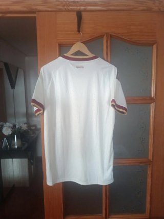 Camiseta Adidas España Talla L Sin parches mangas