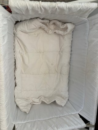 Minicuna de tijera plegable con ruedas