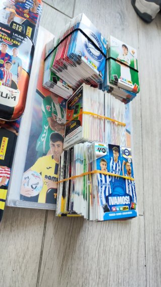 Lote 845 Cartas Adrenalyn XL LaLiga 25-26 + Regalo