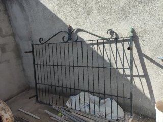 Barrera metálica decorativa