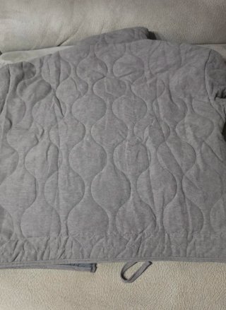 Chaqueta acolchada gris tipo sudadera Talla S