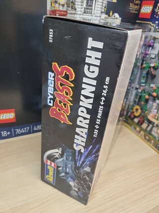 Revell Cyber Beasts Sharpknight 07853