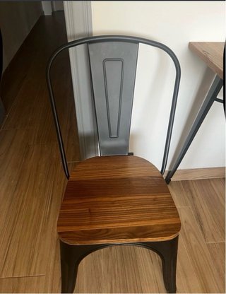 Mesa industrial madera y metal + 2 sillas