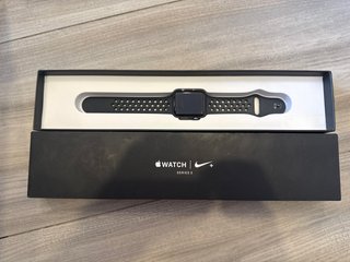 Apple Watch S3 Nike 38mm Gris Espacial