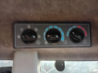 Tractor Massey Ferguson 3650 F XTra con cabina.
