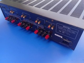 Rotel RMB-1066 Amplificador 6 Canales