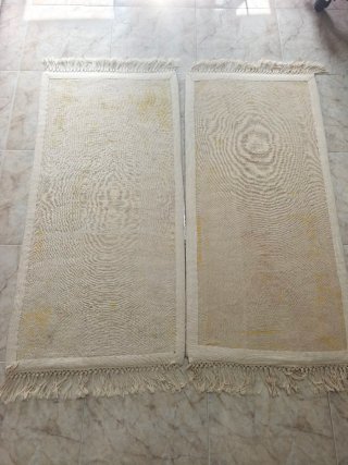 Tappeto di Crevillente in lana beige e rosa
