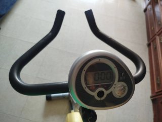 Bicicleta Estática Amarillo y Negro
