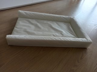 Cambiador bebé blanco acolchado IKEA + regalo
