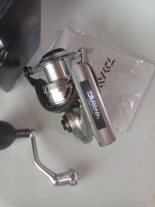 Daiwa Saltiga BJ3500SH Carrete Pesca