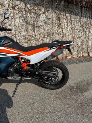 KTM 890 Adventure R Naranja/Blanco