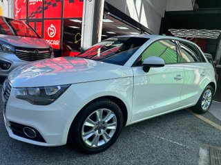 Audi A1 Sportback 1.6 TDI 90cv Attraction
