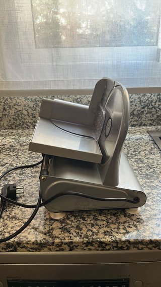 Cortadora de embutidos