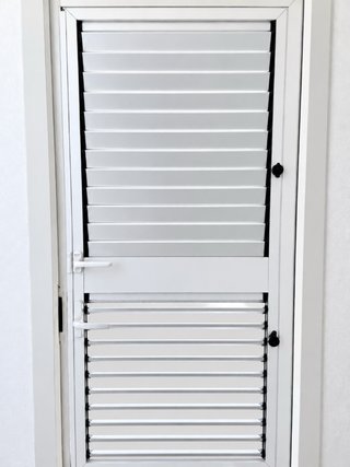 Persiana Mallorquina Blanca