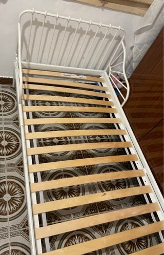 Cama IKEA MINNEN extensible + colchón
