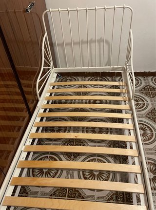 Cama IKEA MINNEN extensible + colchón