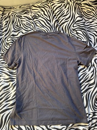Camiseta Puma Gris con Bolsillo