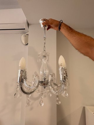 Lámpara de salón en metal y plástico