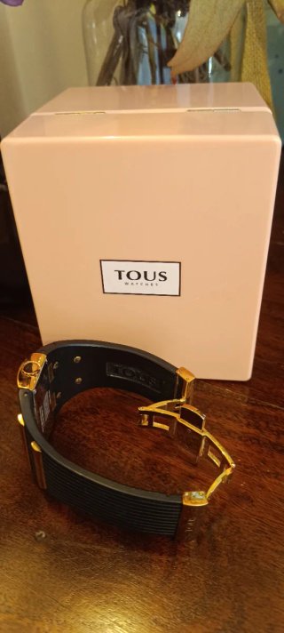 Reloj Tous Zoe Negro y Dorado
