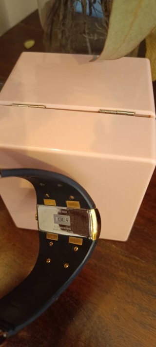 Reloj Tous Zoe Negro y Dorado