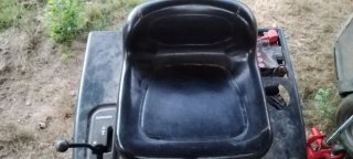 Asiento de tractor cortacésped