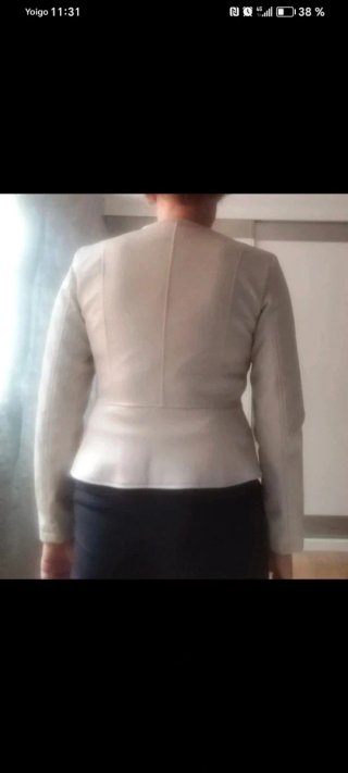Cazadora polipiel beige