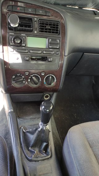 Toyota Avensis 2001