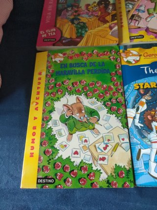 4 Libros de lectura ( aventuras)
