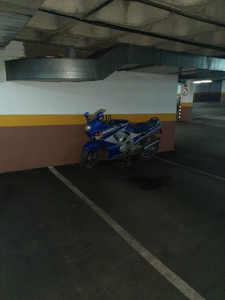 Kawasaki ZZR 600 azul/blanca