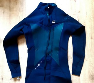 Neopreno Billabong Foil 4/3 Talla M.color negro