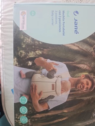 Mochila porta bebé Jané gris